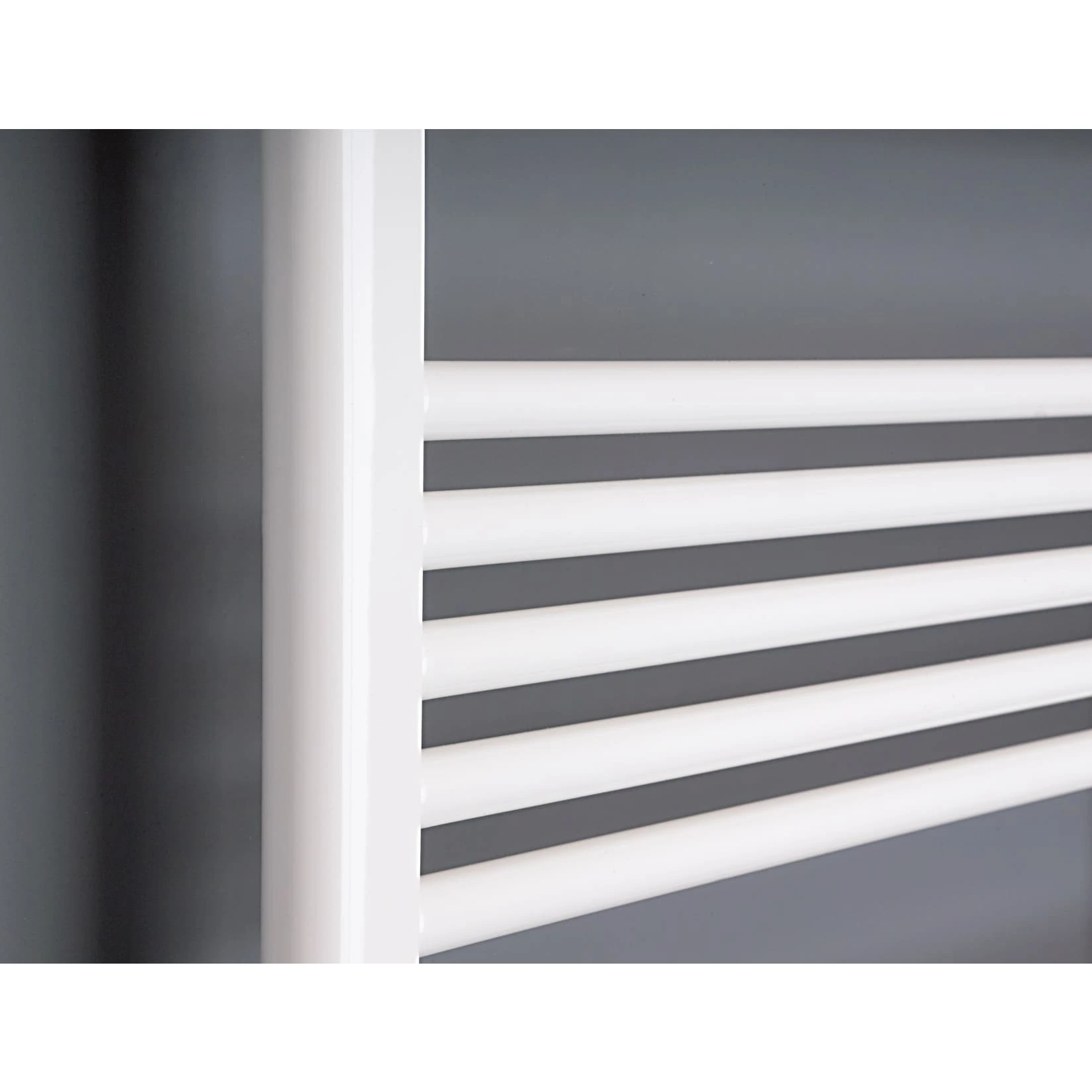 Ximax Hektor-MA Designheizkörper B 60 X H 120,9 X T 3 Cm Weiß 2 Ximax Hektor-MA Designheizkörper B 60 X H 120,9 X T 3 Cm Weiß – Bild 2