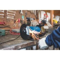 Scheppach Doppelschleifer SM150LB Mit Schleifscheibe Und Bürste 9 Scheppach Doppelschleifer SM150LB Mit Schleifscheibe Und Bürste -Black & Decker 1885172000 prod 004