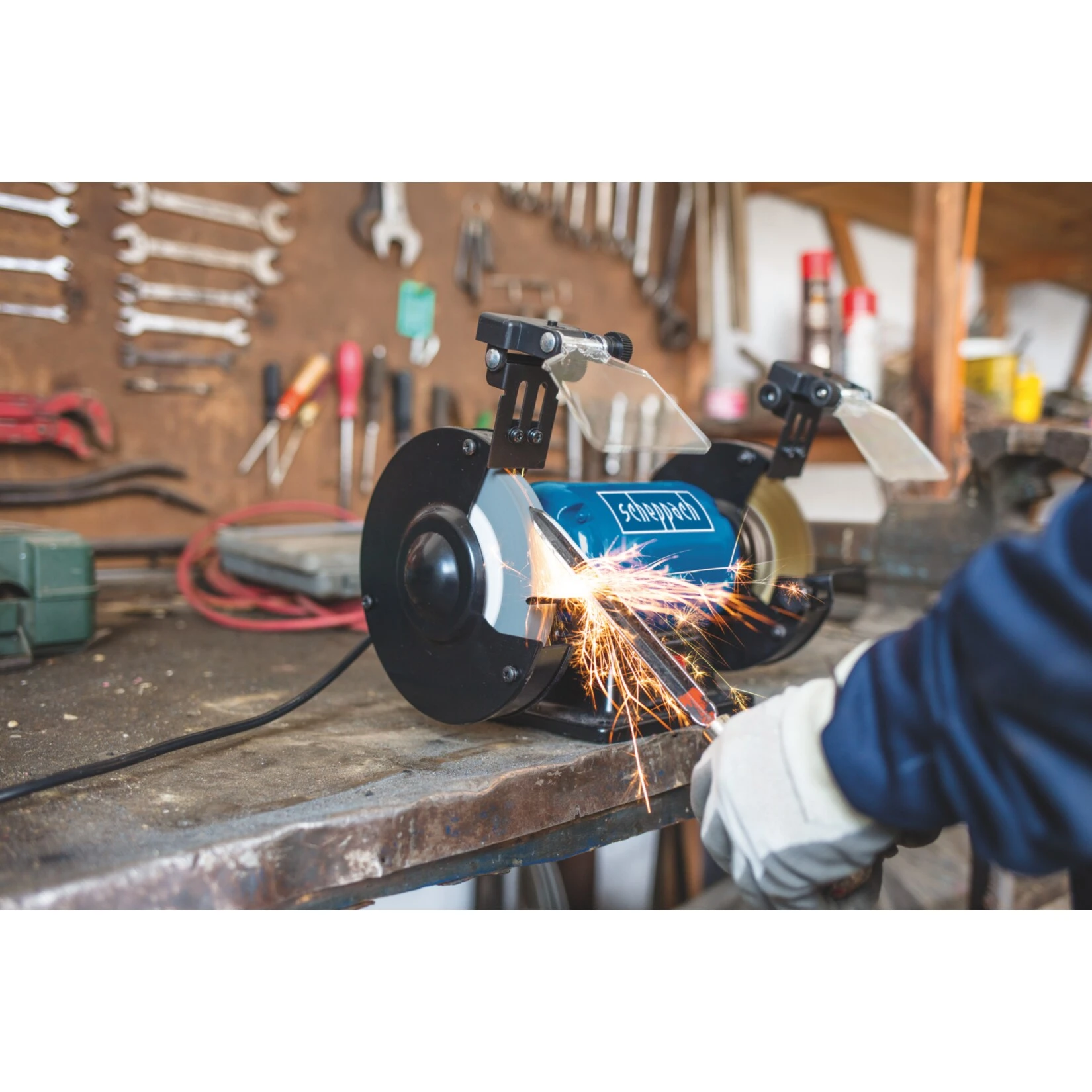 Scheppach Doppelschleifer SM150LB Mit Schleifscheibe Und Bürste 4 Scheppach Doppelschleifer SM150LB Mit Schleifscheibe Und Bürste – Bild 4