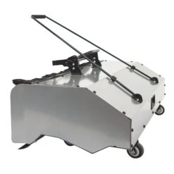 Scheppach SC2200PE Kehrmaschine Mit Sammelbehälter & Schneeschild 11 Scheppach SC2200PE Kehrmaschine Mit Sammelbehälter & Schneeschild -Black & Decker 1949684000 prod 006