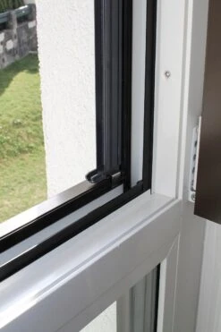 Gardella Home Insektenschutz Spannrahmen, 80x90 Cm Bis 130x150 Cm Versch. Farben -Black & Decker 2228452001 prod 003