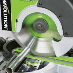 EVOLUTION FURY 3 Kapp- U. Gehrungssäge 210MM -Black & Decker 8600284800 102127 prod 003