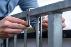 EET Solaranlage LightMate+ Balkon Plug-in Photovoltaik System 600W Schuko-Kabel -Black & Decker 8600335800 55810 prod 005